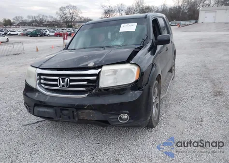 2014 Honda Pilot Ex z USA, uszkodzony, nr VIN 5FNYF4H44EB015531
